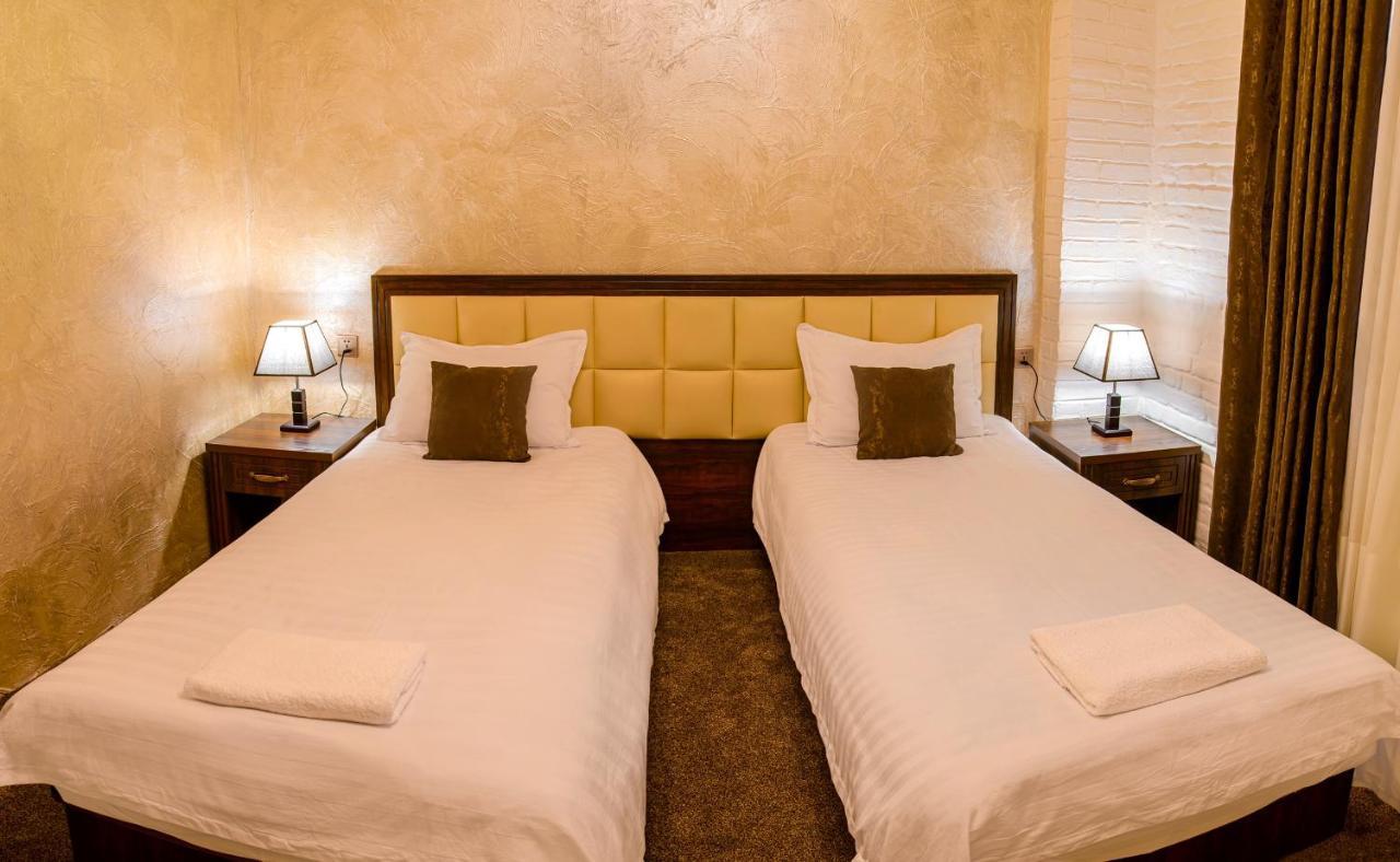 Usman Hotel ซามาร์คันด์ ภายนอก รูปภาพ