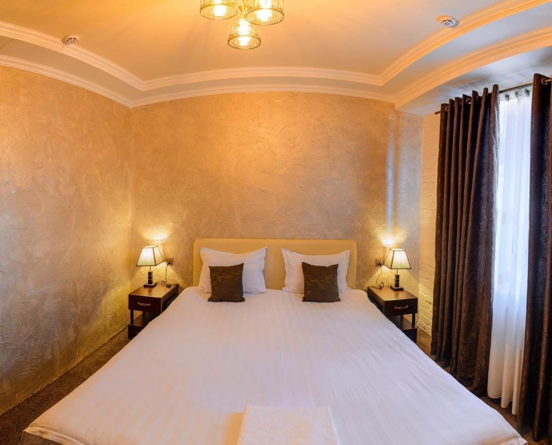 Usman Hotel ซามาร์คันด์ ภายนอก รูปภาพ