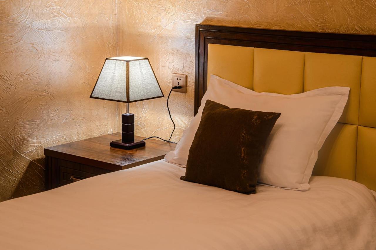 Usman Hotel ซามาร์คันด์ ภายนอก รูปภาพ